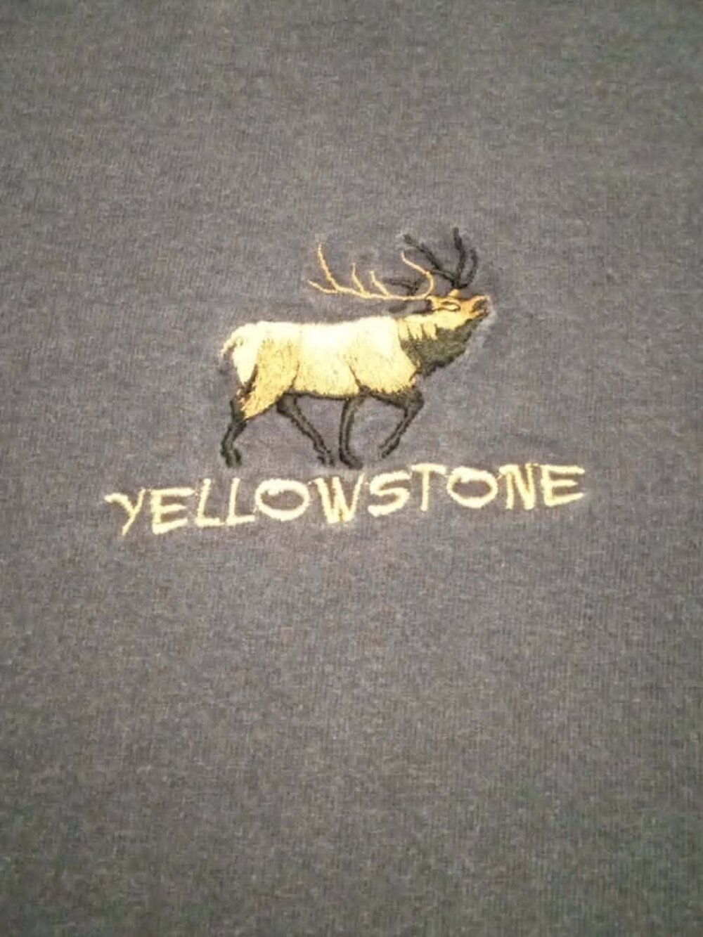 Vintage Distressed 1990s Mens "Yellowstone" National Park T-shirt ... Size Large